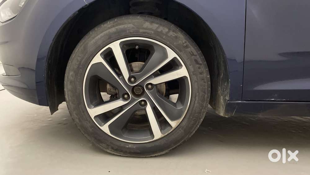 Tata Altroz Xz Plus (o) (s), 2024, Petrol
