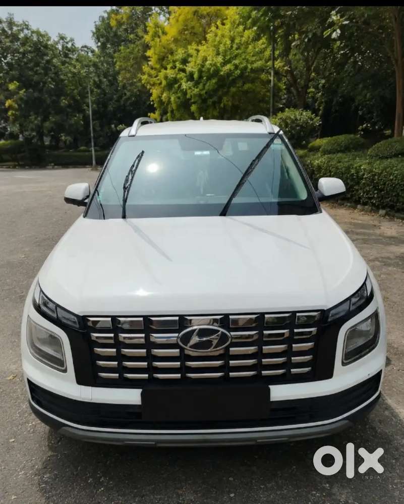 Hyundai Venue 1.2 S Plus Diesel Manual 2024