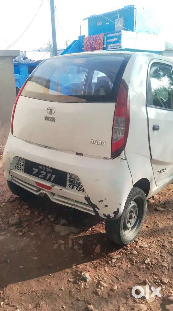 Tata Nano 2012