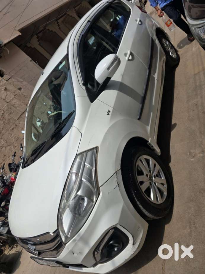 Maruti Suzuki Ertiga, 2017, Petrol