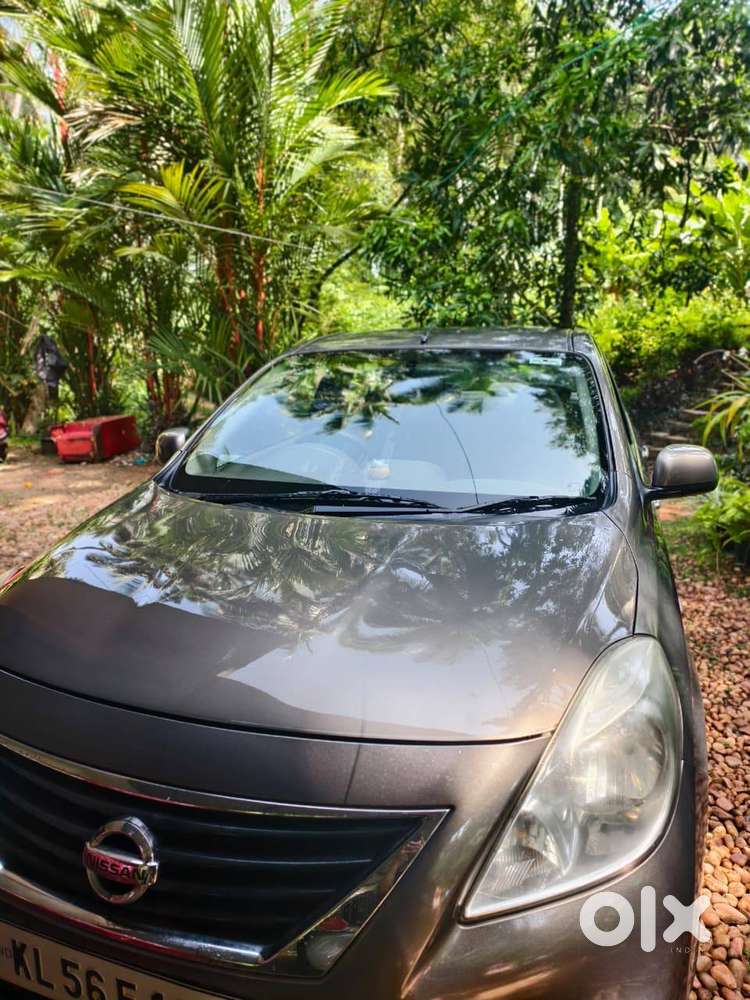 Nissan Sunny Petrol 2012