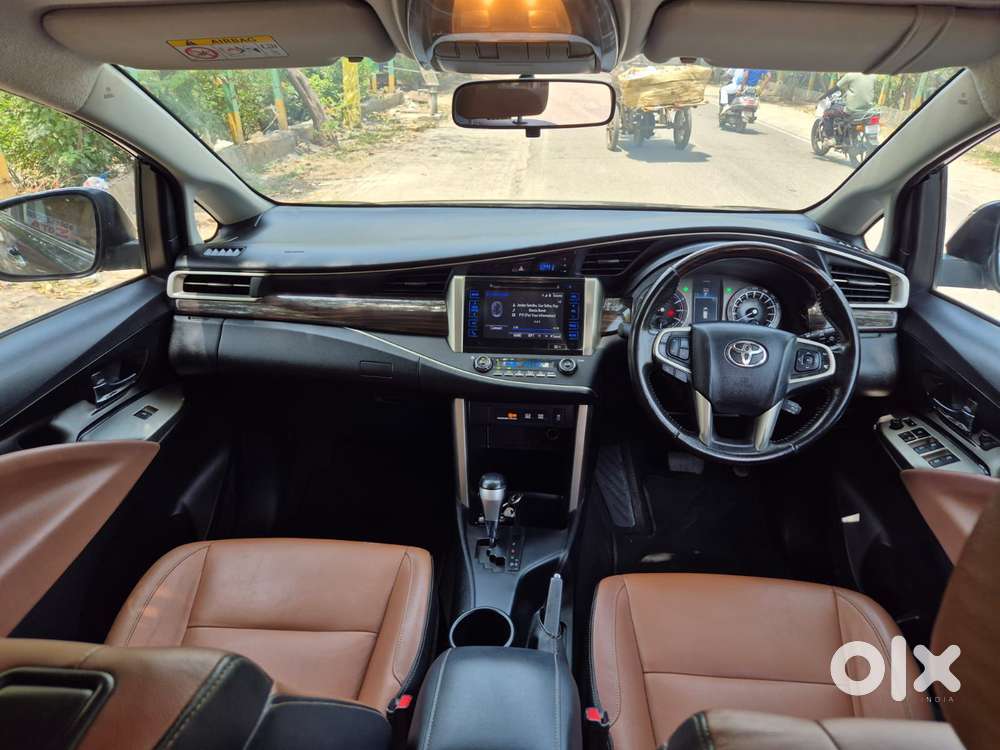 Toyota Innova Crysta 2.7 Zx At, 2017, Petrol