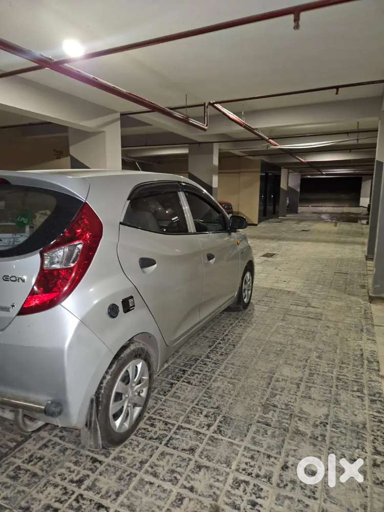 Hyundai Eon 0.8 Magna 2013 Petrol