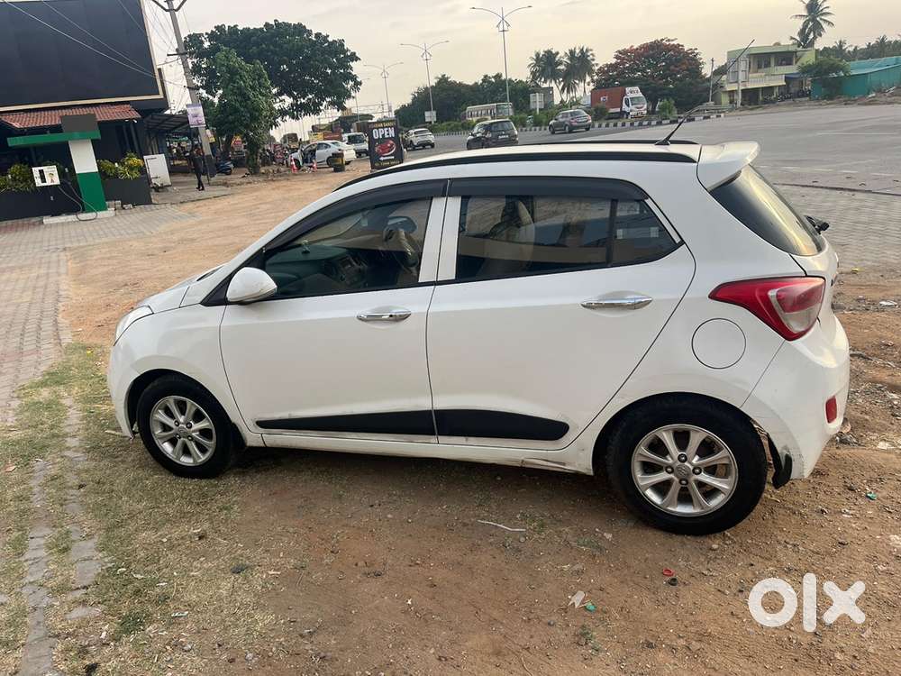 Hyundai Grand I10 Petrol 2015 Automatic