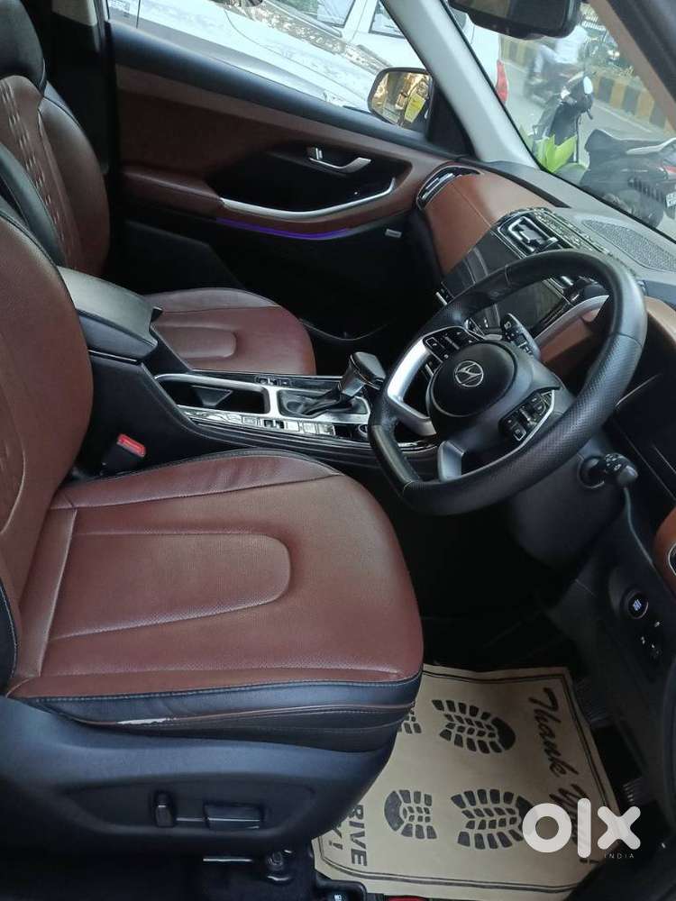 Hyundai Alcazar 2.0 Signature (o) Petrol At 7 Str, 2022, Petrol