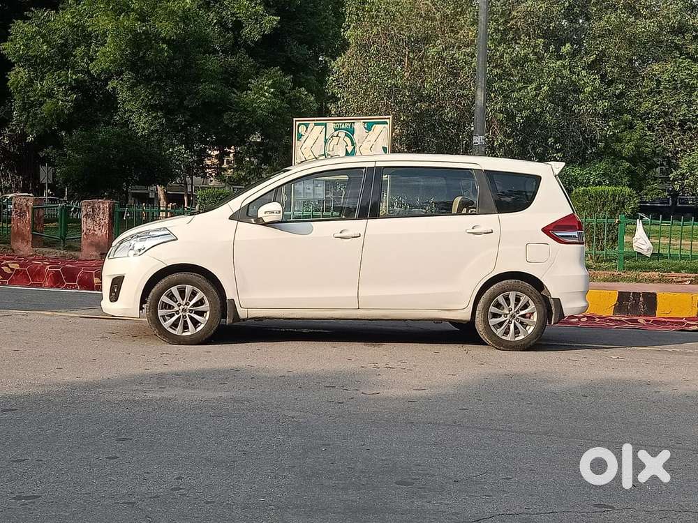 Maruti Suzuki Ertiga Vxi Abs, 2014, Petrol