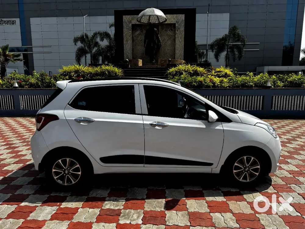 Hyundai Grand I10 2014 Diesel 65000 Km Driven, Push Button Start
