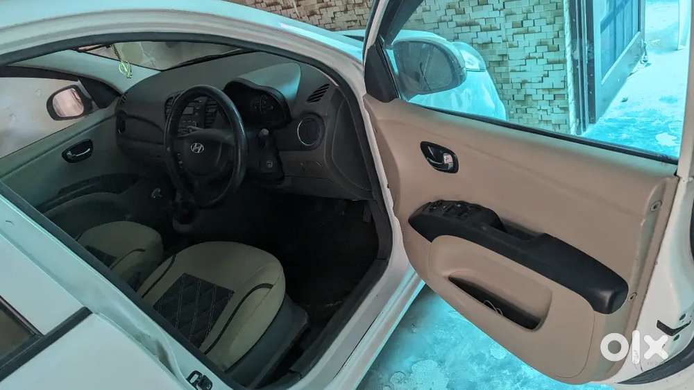Hyundai I10 2011 Petrol 80000 Km Driven