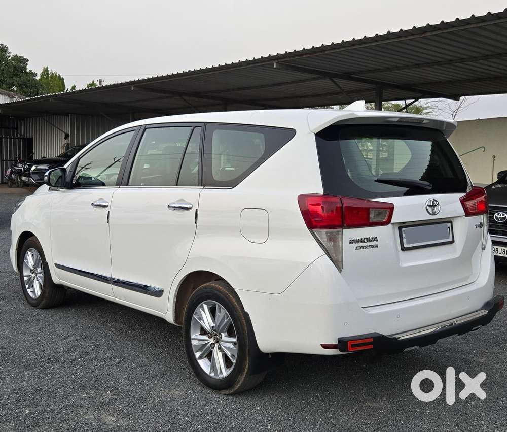 Toyota Innova Crysta 2.4 Zx Mt, 2019, Diesel