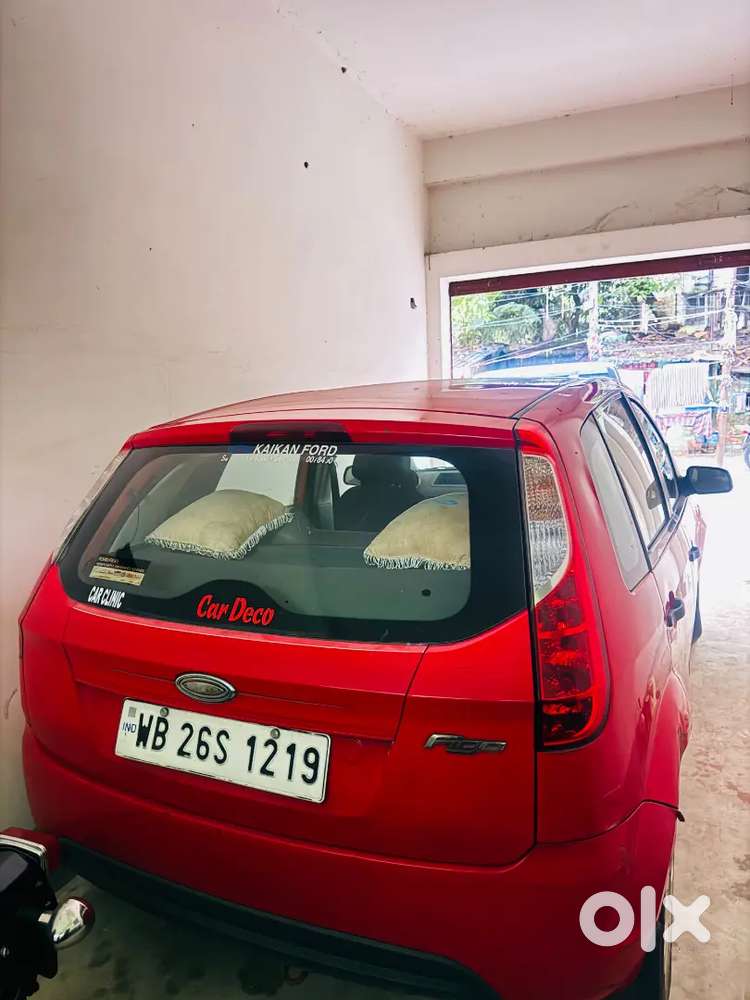 Ford Figo Petrol Exi 2011