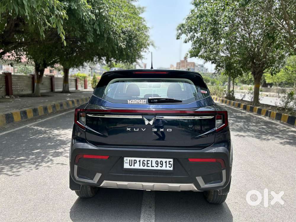 Mahindra Xuv 3xo Ax5 Pm Mt, 2024, Petrol