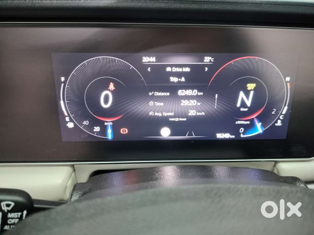 Mahindra Xuv700 2.2 Ax 7 Diesel Mt Str, 2023, Diesel