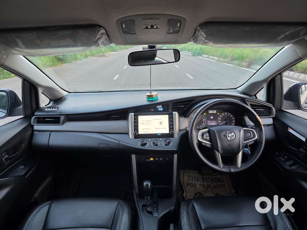Toyota Innova Crysta 2.7 Gx Limited Edition At 8 Str, 2022, Diesel