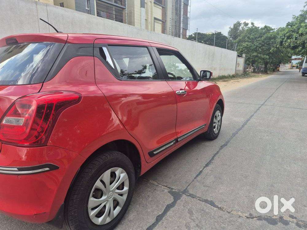 Maruti Suzuki Swift 1.2 Vxi (o), 2021, Petrol