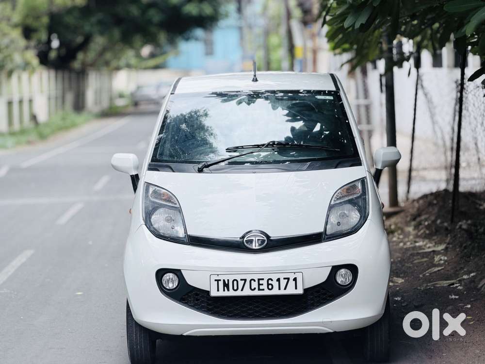 Tata Nano Xta, 2016, Petrol