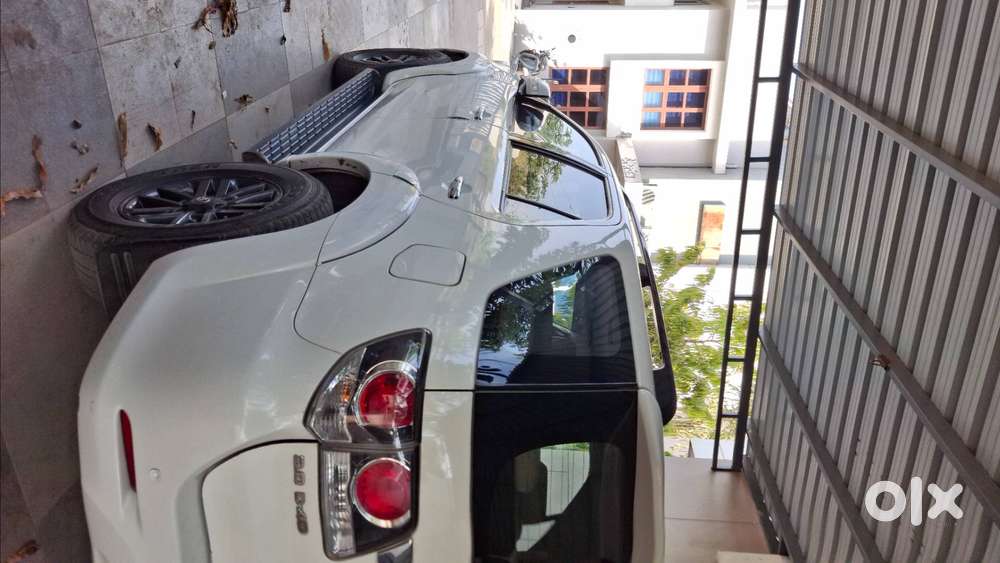 Toyota Fortuner 2015 Diesel Well Maintained