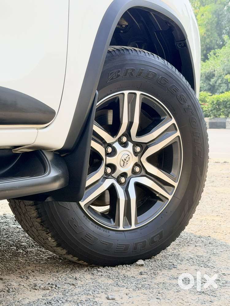 Toyota Fortuner 4x2 At 2.8 Diesel, 2022, Diesel