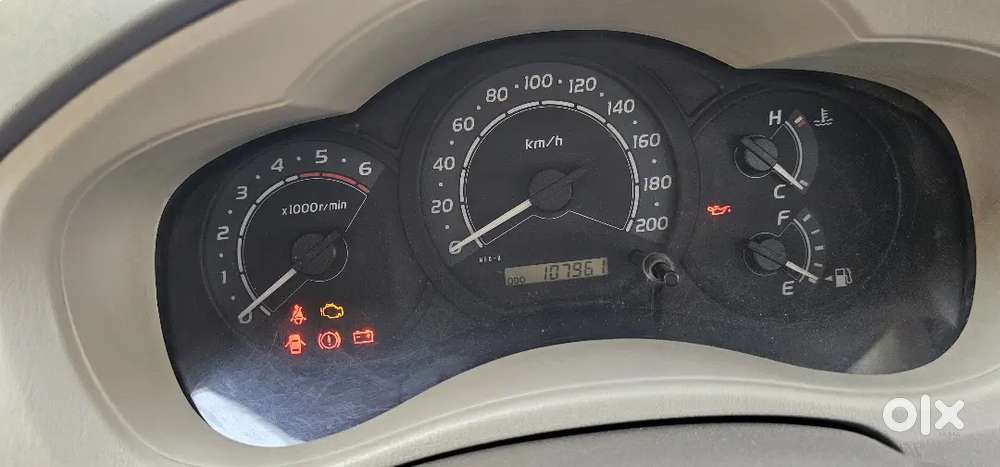 Toyota Innova 2012 Diesel 108000 Km Driven Prize Final Hai