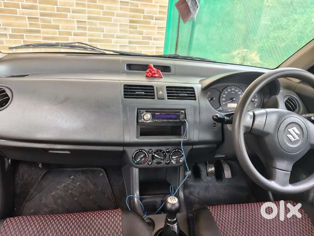 Maruti Suzuki Swift Lxi 2010 Bsiv