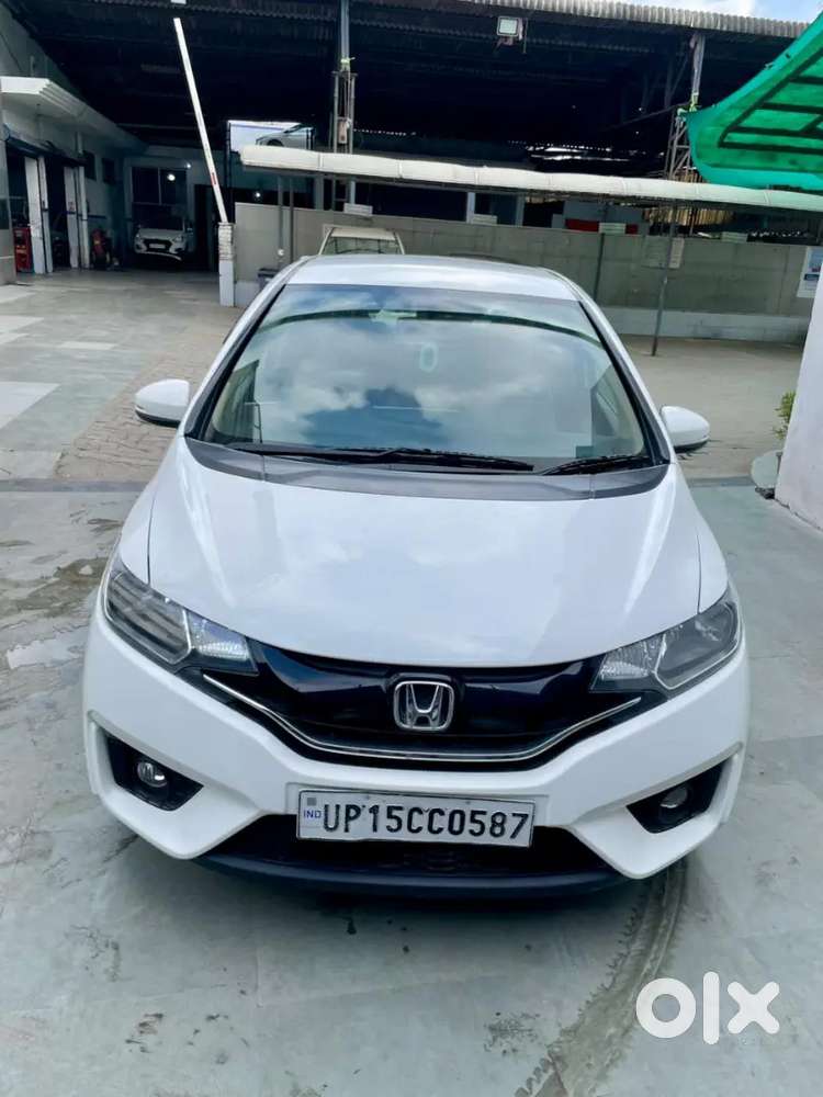Honda Jazz 2016 Petrol 71500 Km Driven