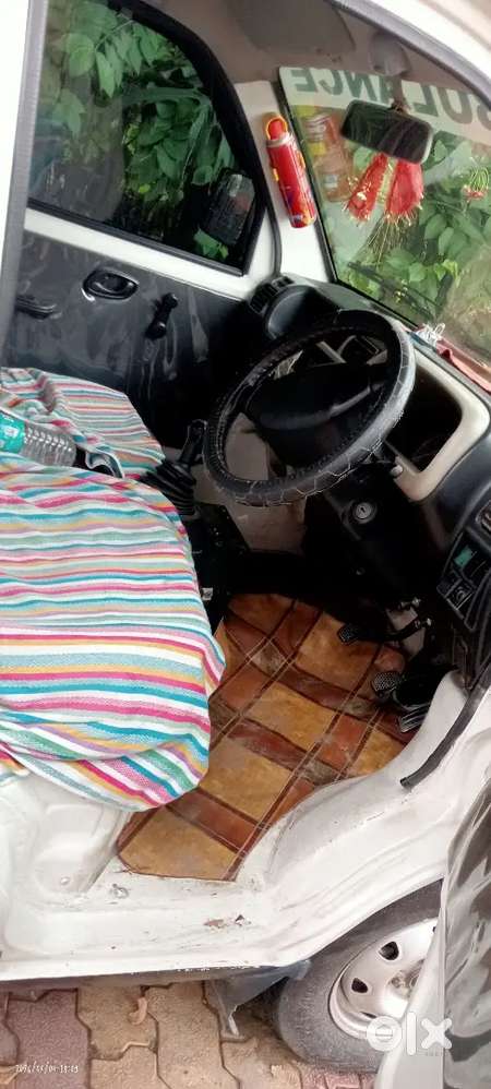 Maruti Suzuki Eeco 2017 Petrol 100000 Km Driven