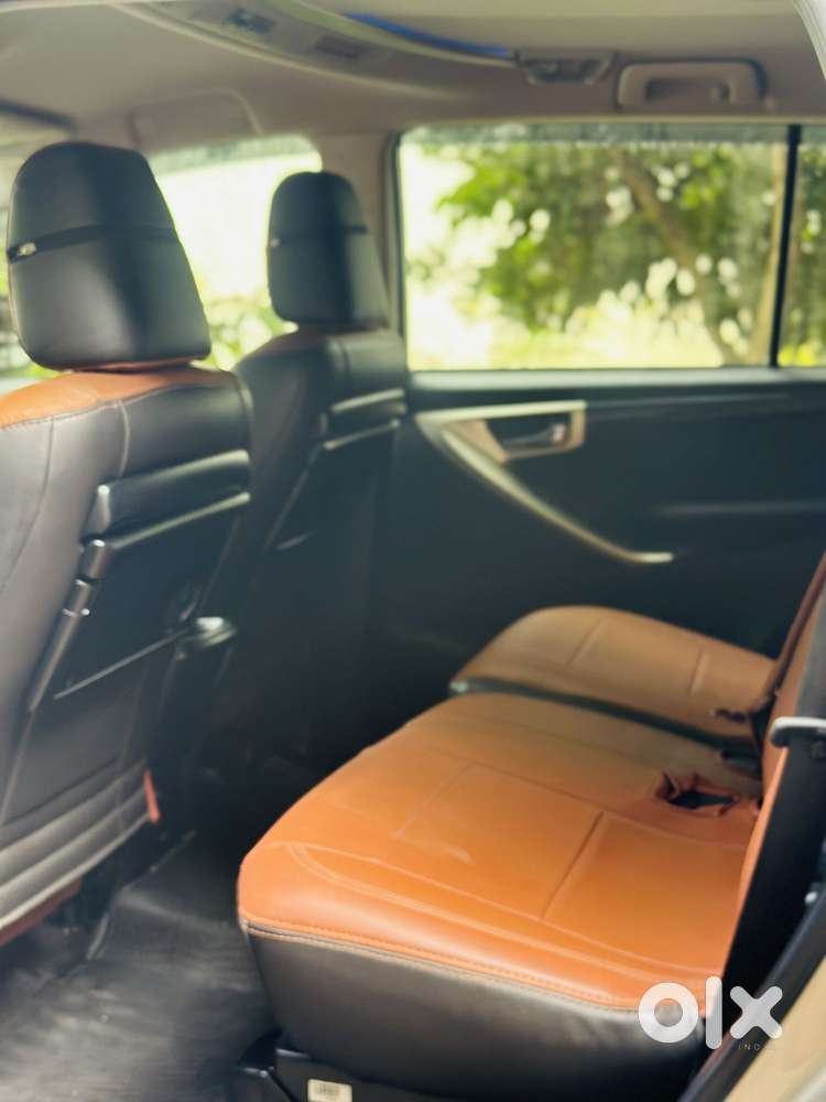 Toyota Innova Crysta 2.4 V 8 Str, 2020, Diesel