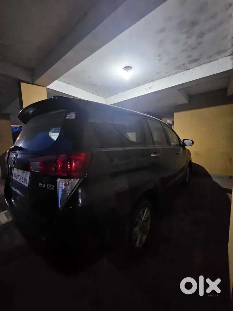 Toyota Innova Crysta 2018 Diesel Manual 1st