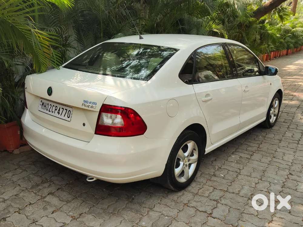 Skoda Rapid Elegance Plus 2012