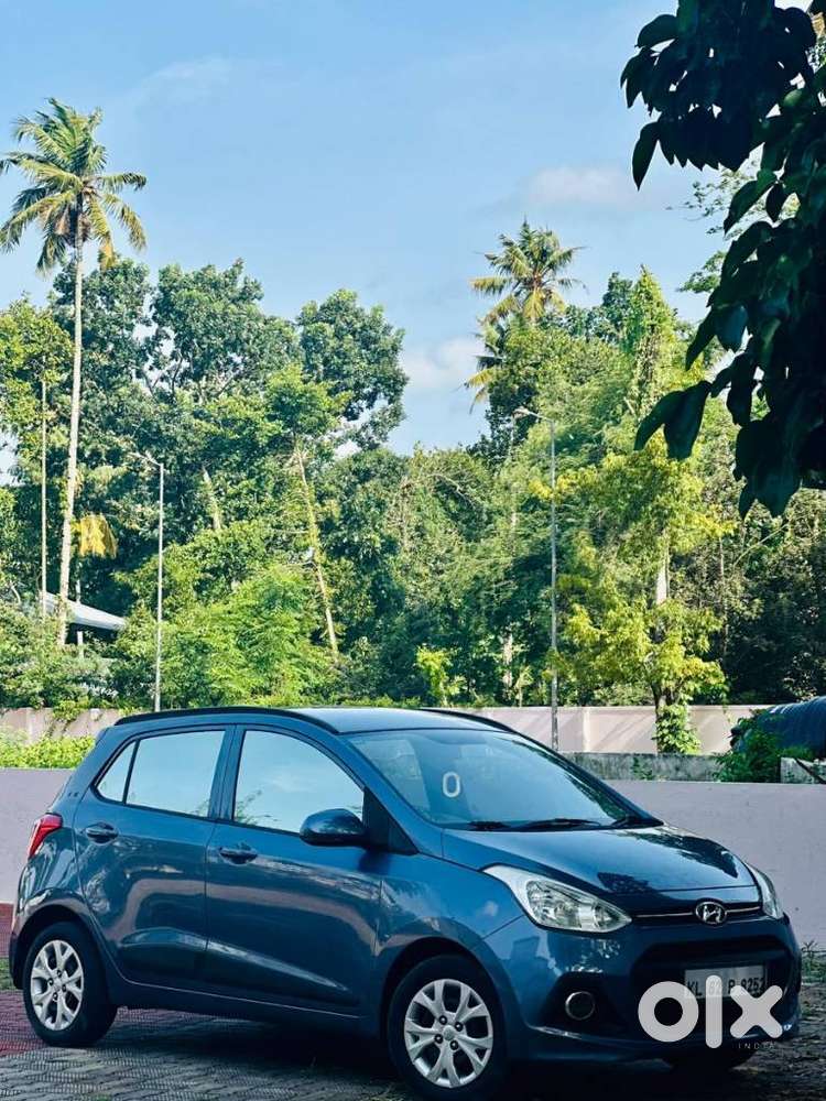Hyundai Grand I10 1.2 Crdi Sportz, 2016, Petrol