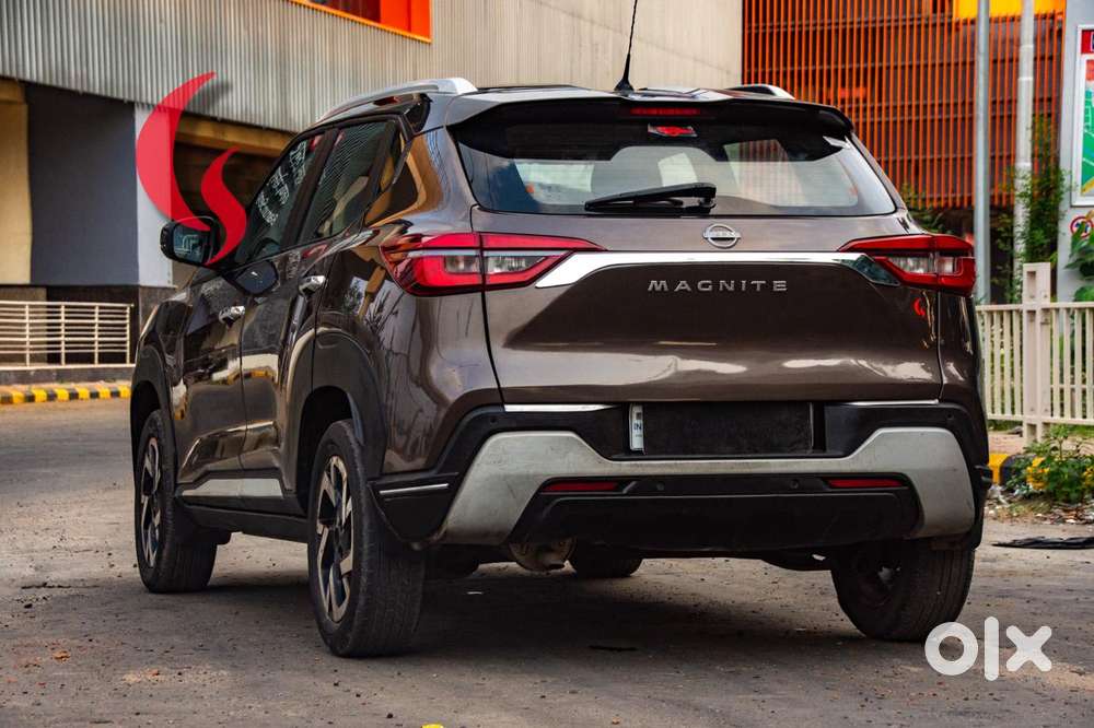 Nissan Magnite 1.0 Xv, 2022, Petrol