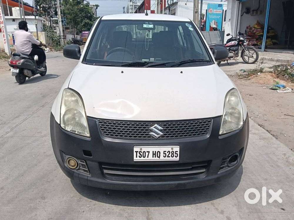 Maruti Suzuki Swift Dzire Tour Ldi, 2016, Diesel