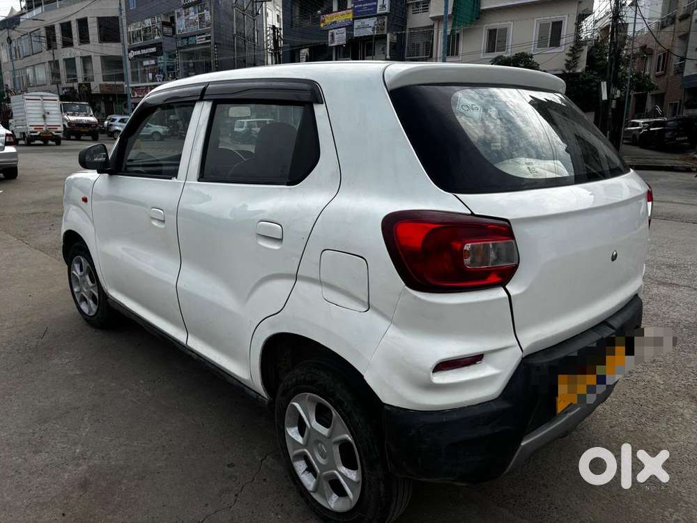 Maruti Suzuki S-presso 1.0 Vxi Cng, 2022, Cng & Hybrids