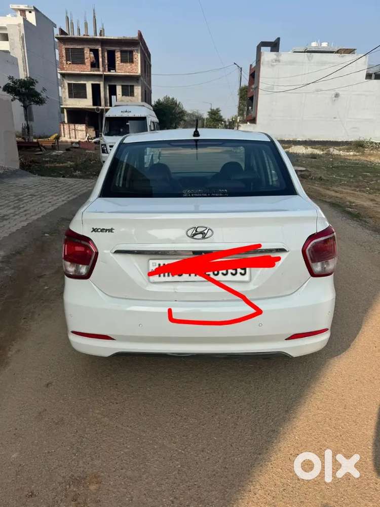 Hyundai Xcent 2014 Petrol Well Maintained