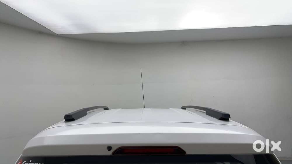 Renault Triber Rxz, 2022, Petrol