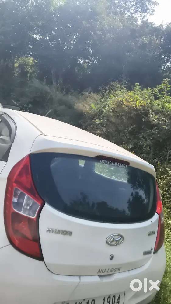 Hyundai Eon Magna 2013