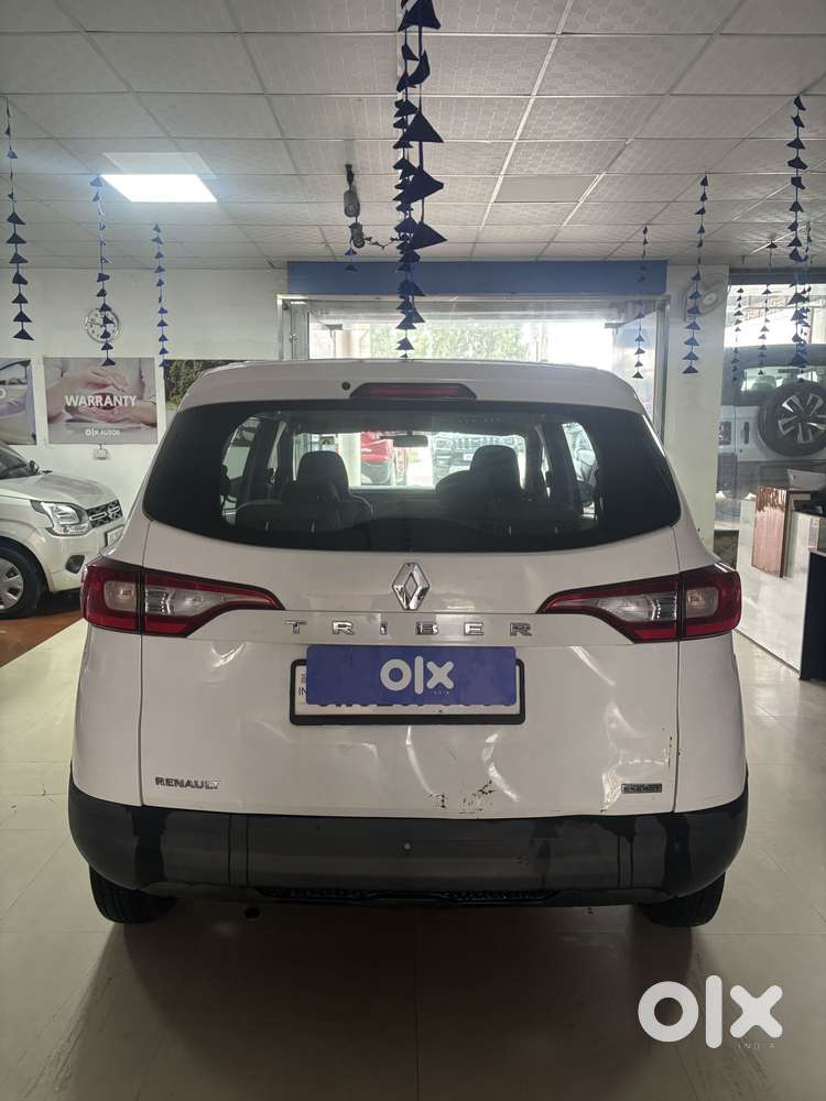 Renault Triber 1.0 Rxe, 2020, Petrol