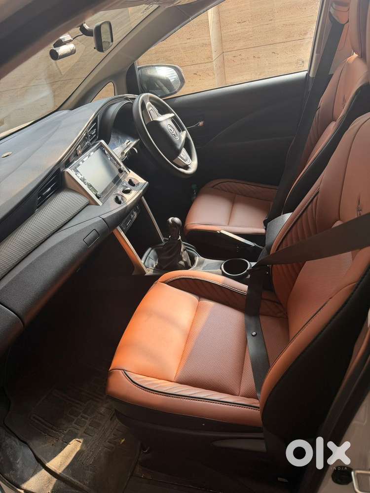 Toyota Innova Crysta 2023