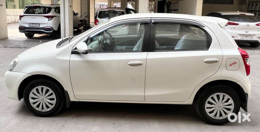Toyota Etios Liva V Sp*, 2015, Petrol