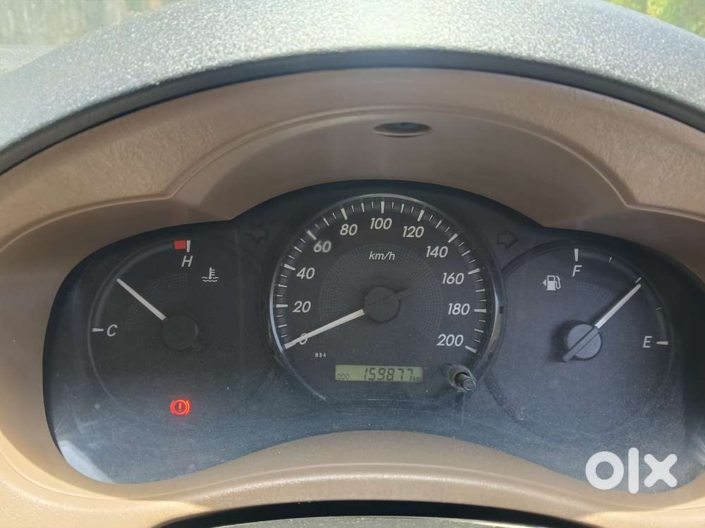 Toyota Innova 2.5 G (diesel) 8 Seater, 2016, Diesel