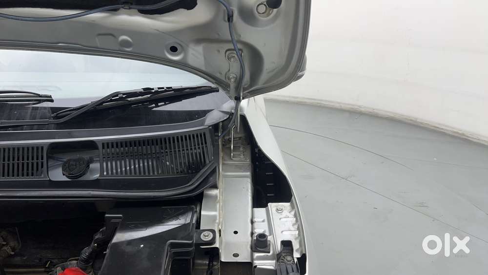 Renault Triber Rxz, 2022, Petrol