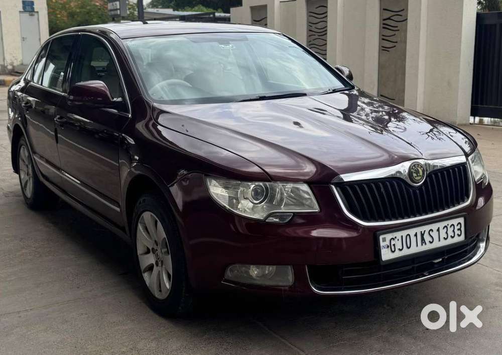 Skoda Superb Lk 2.0 Tdi At, 2012, Diesel