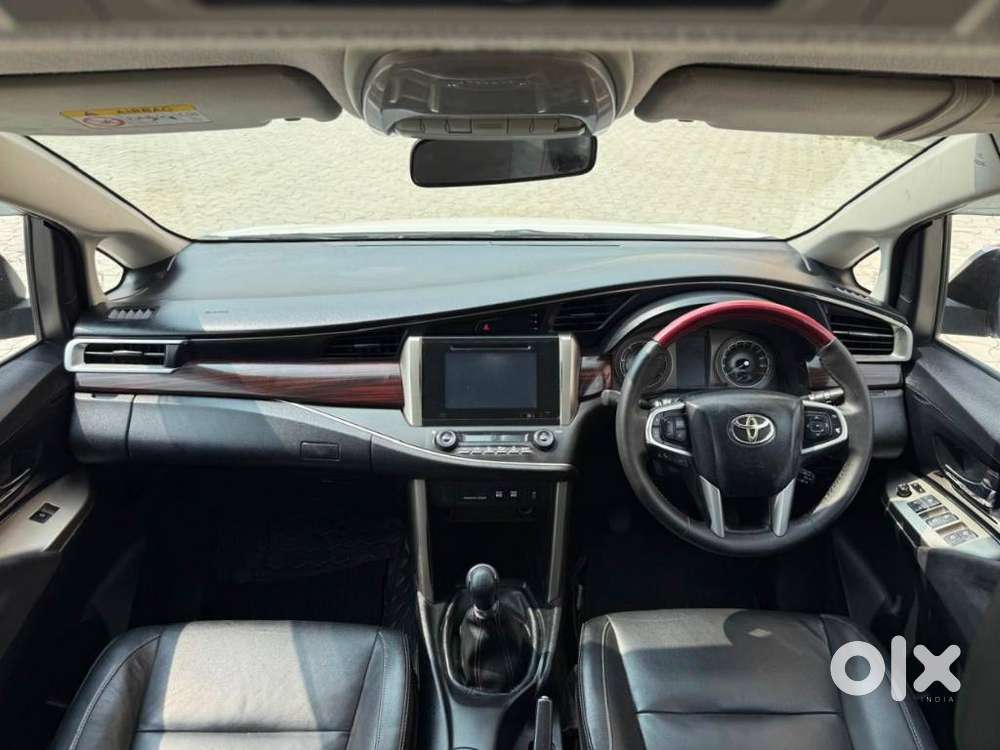 Toyota Innova Crysta 2.4 Zx Mt, 2017, Diesel