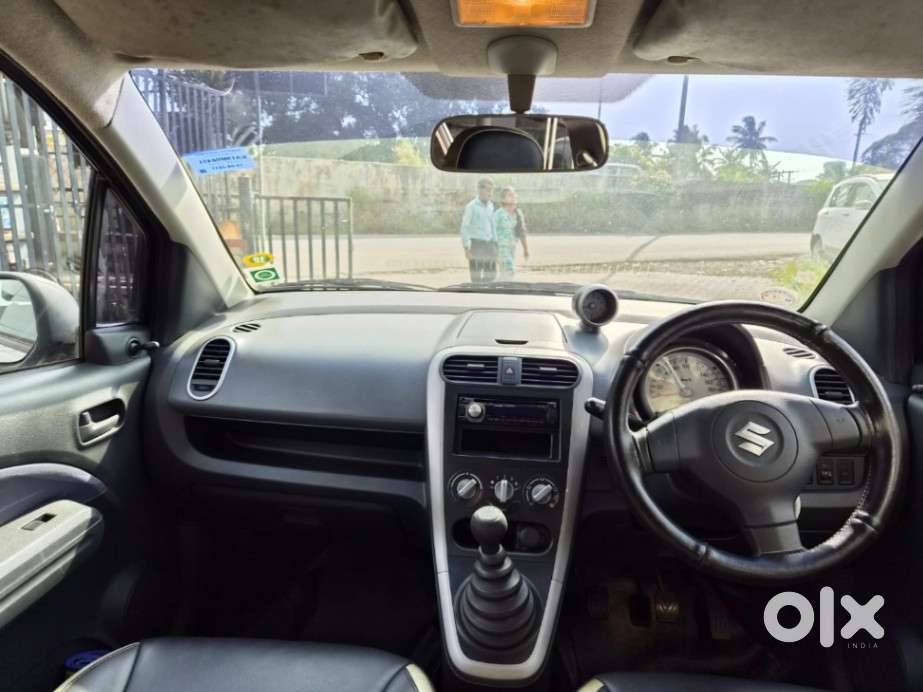 Maruti Suzuki Ritz Vxi, 2011, Petrol
