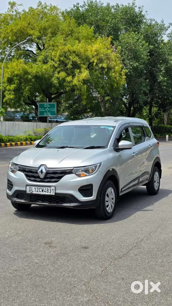 Renault Triber 1.0 Rxe, 2023, Petrol
