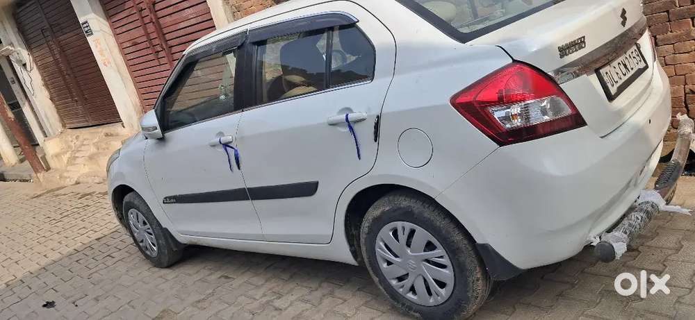 Maruti Suzuki Dzire 2013 Petrol Well Maintained Look Like New.