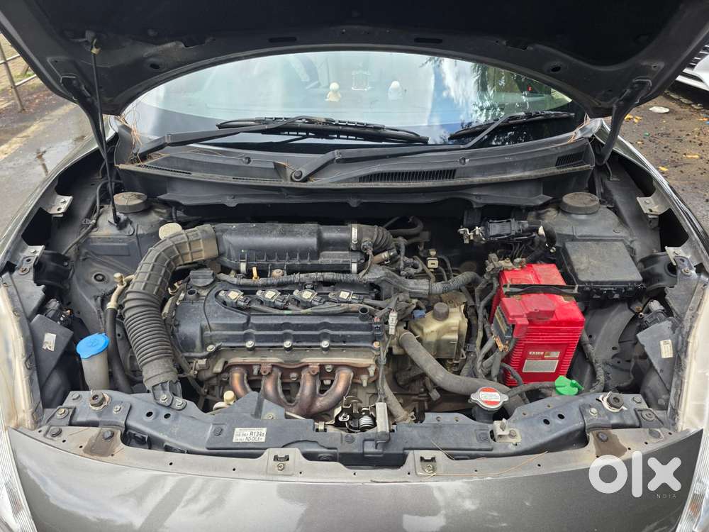 Maruti Suzuki Dzire 1.2 Vxi Amt, 2019, Petrol