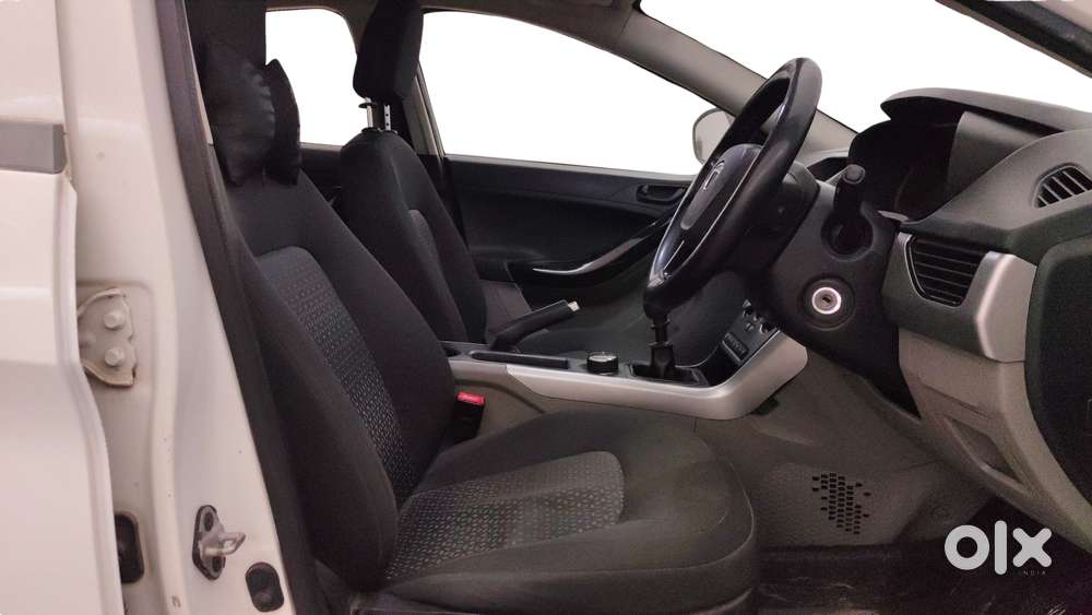 Tata Nexon 1.2 Revotron Xm, 2018, Petrol