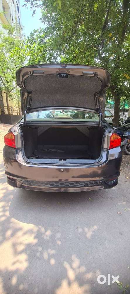 Honda City V At I-vtec, 2017, Petrol