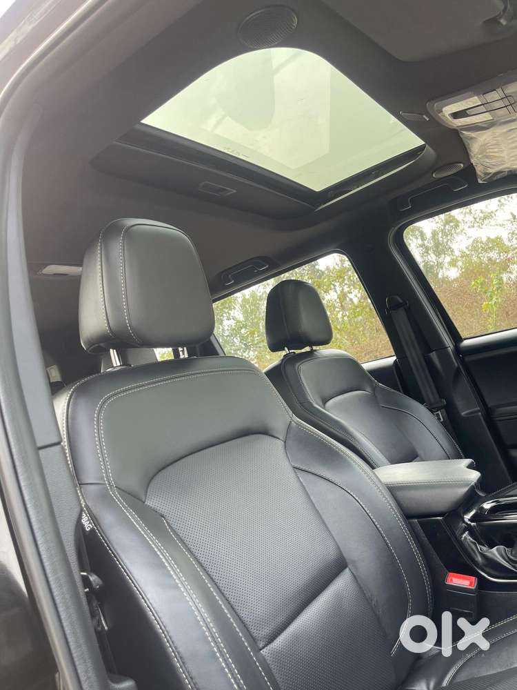 Mahindra Scorpio-n 2.0 Z8 L Petrol At 6 Str, 2025, Petrol