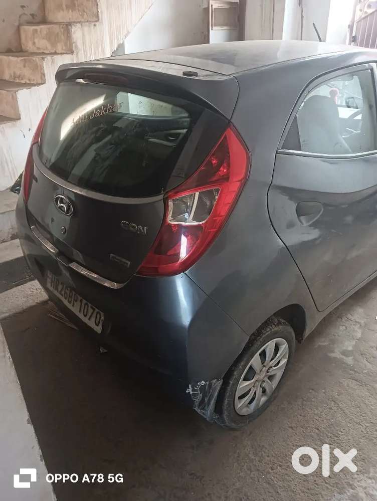 Hyundai Eon 0.8 Magna 2011 Variant